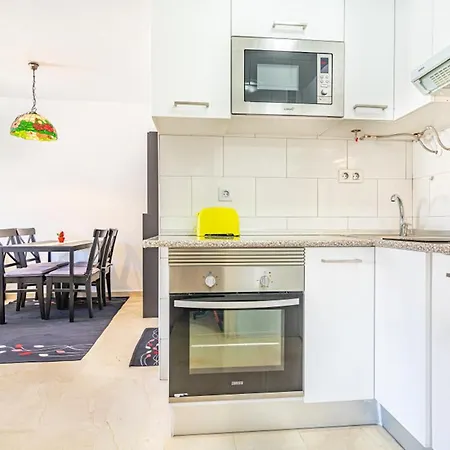 Ideal Pour Chiller Au Soleil ! פואנגירולה